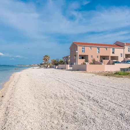 Holiday home Luxury - La 3 & 4
