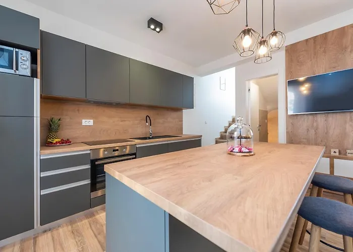 Ferienhaus Luxury - La 3 & 4