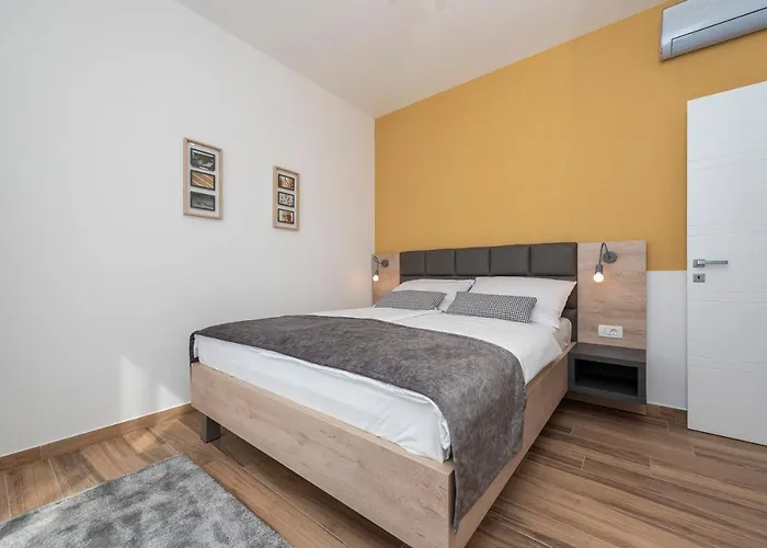 Сasa de vacaciones Luxury - La 3 & 4 *